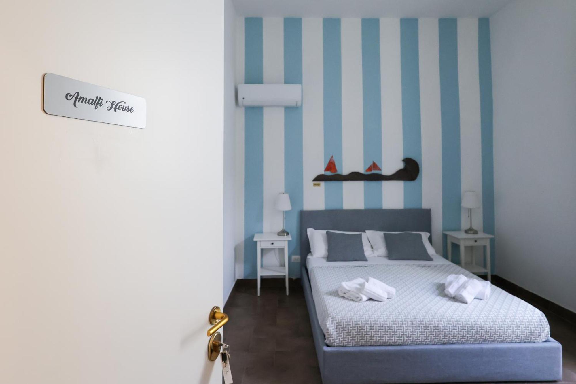 Boutique Toledo Hotel Naples Exterior photo